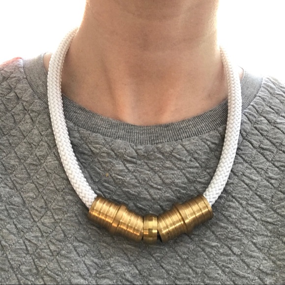 White rope necklace - multiple ways to wear it - Picture 6 of 11